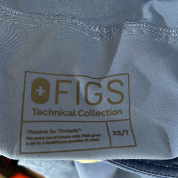 Figs Ceil Blue Scrub Set XSTall - Picture 7 of 7